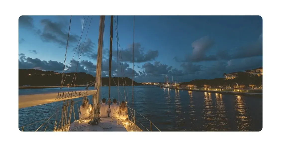 Sailboat Galaxie at Blue hour sailing with 4 people along Sandals Royal Curacao