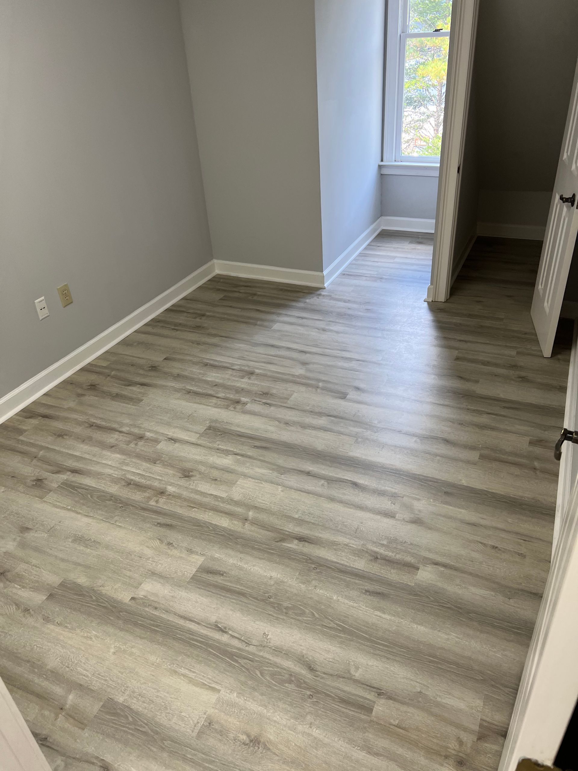 Luxury Vinyl Plank Installed by Martin's Master Flooring