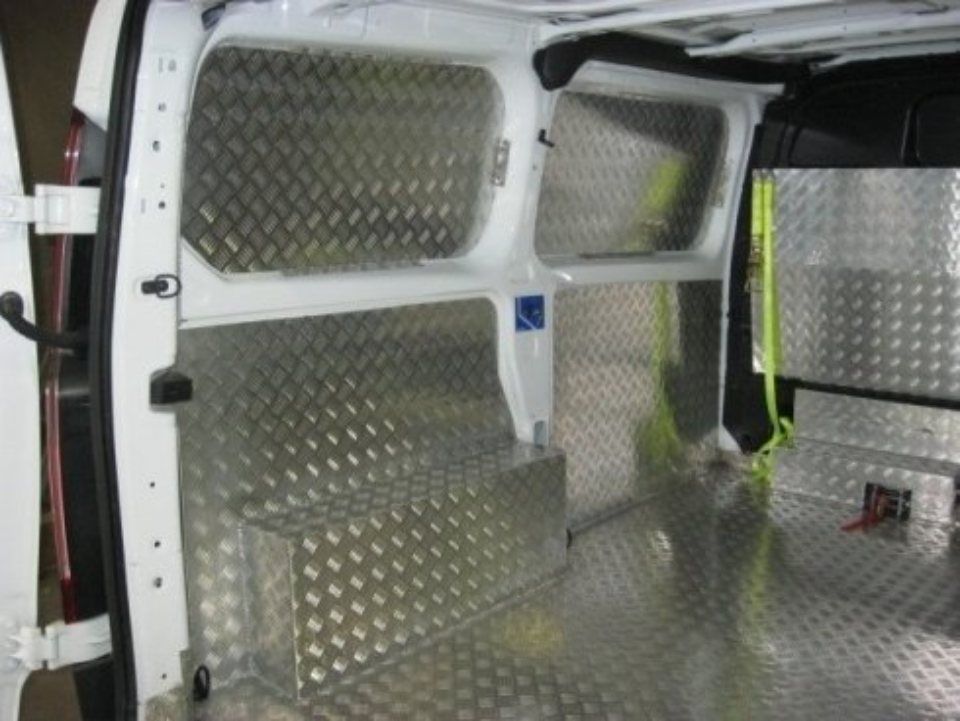 allestimento interno veicoli commerciali