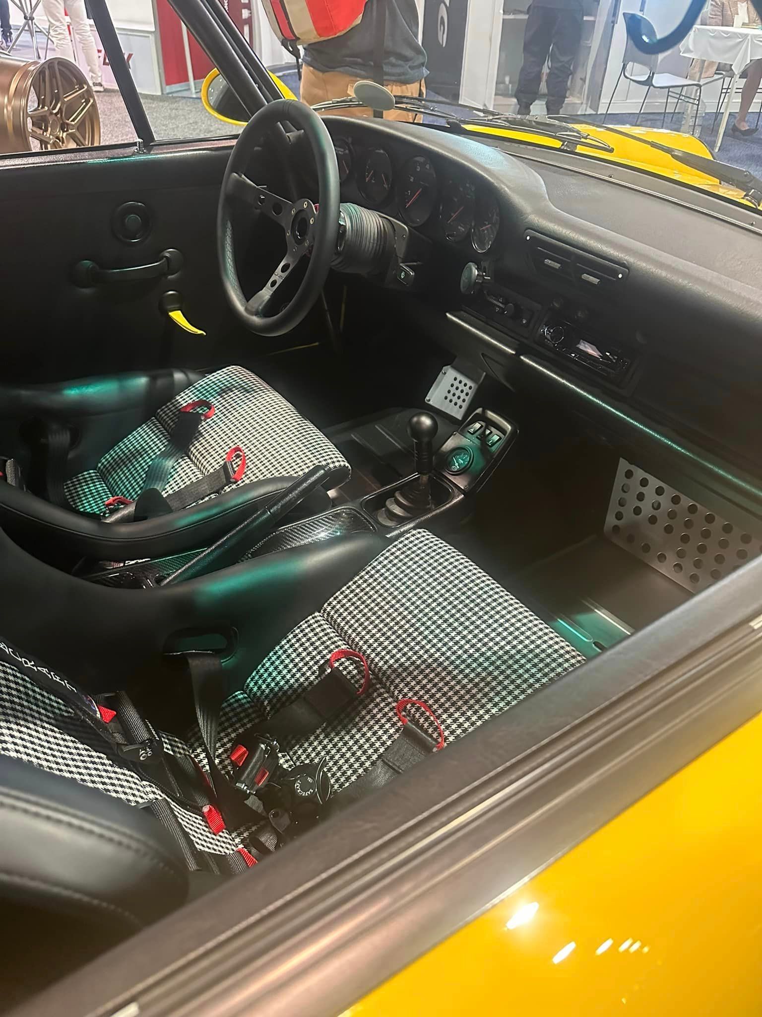 Automotive Detailing Urbandale, IA Hanson Auto Spa