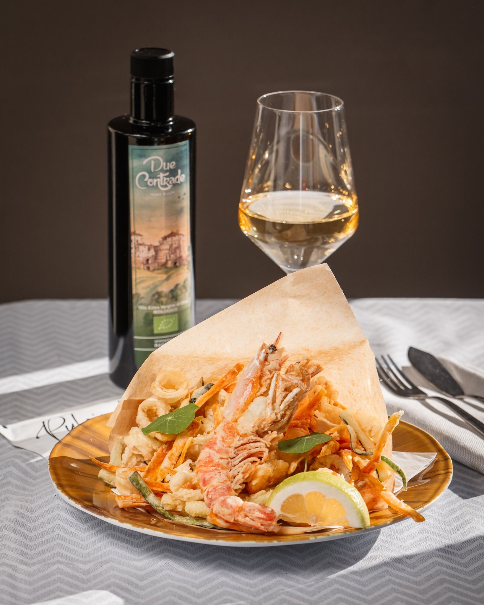 Specialità di mare del ristorante pesce a Senigallia Pulcinella, tra primi e secondi di pesce