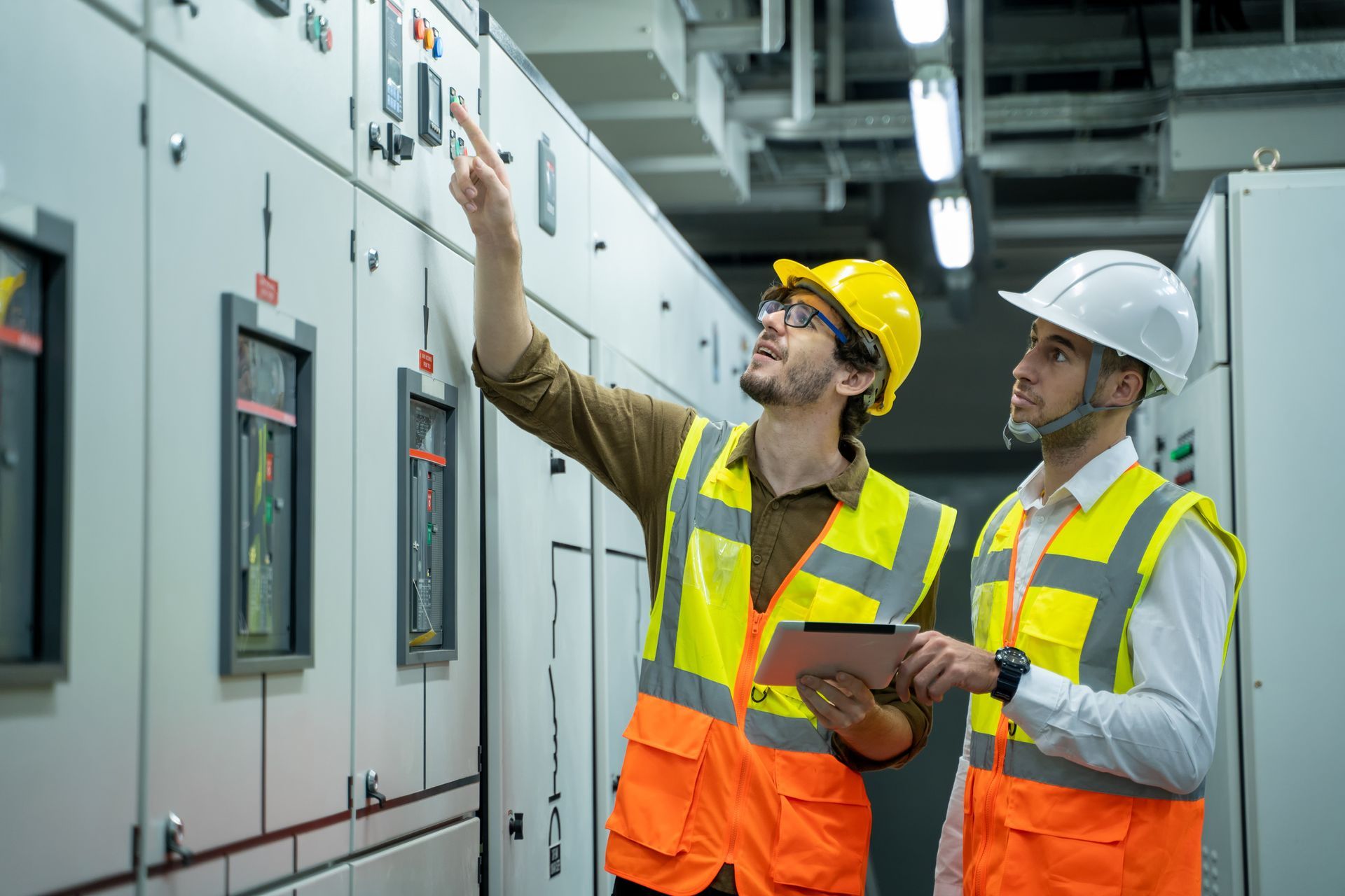 Checking Status Switch Gear — Albany, OR — Positive Electric Inc.