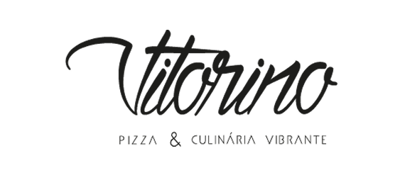 Logotipo com a palavra “Vittorino” e o subtítulo “Pizza & Culinária Vibrante” em preto sobre fundo branco.