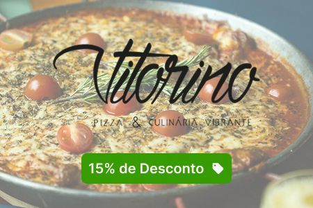Pizza com o logotipo