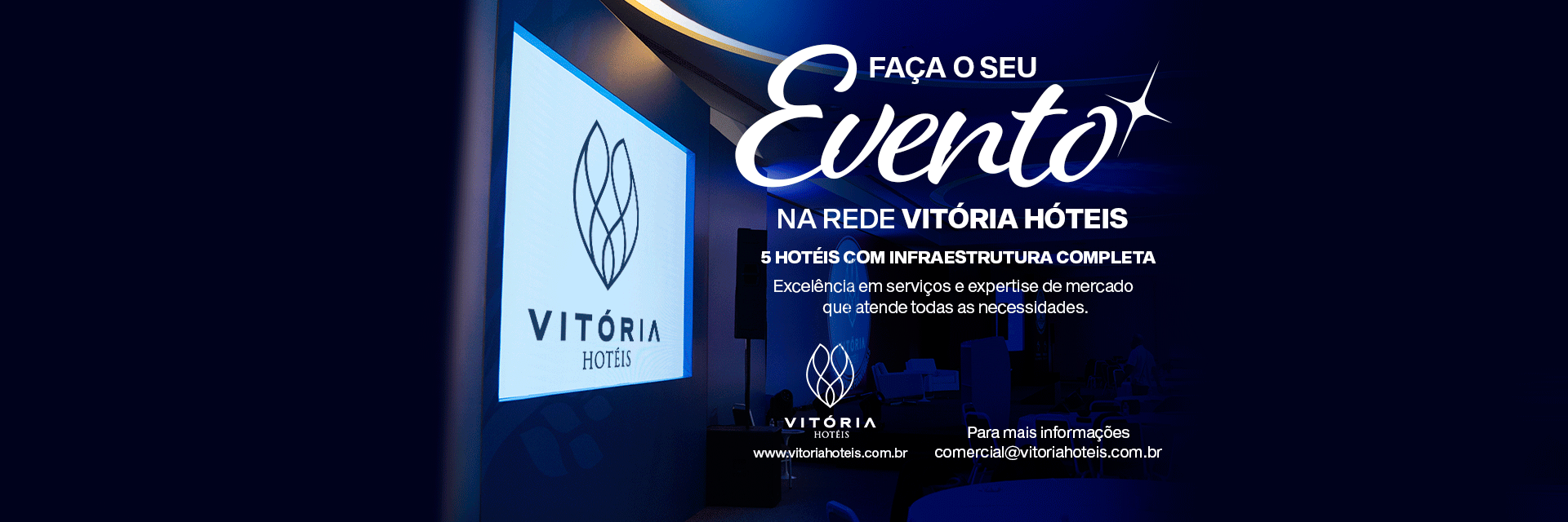 Evento promocional noturno com fundo azul, foto de vinho à esquerda e texto branco à direita.