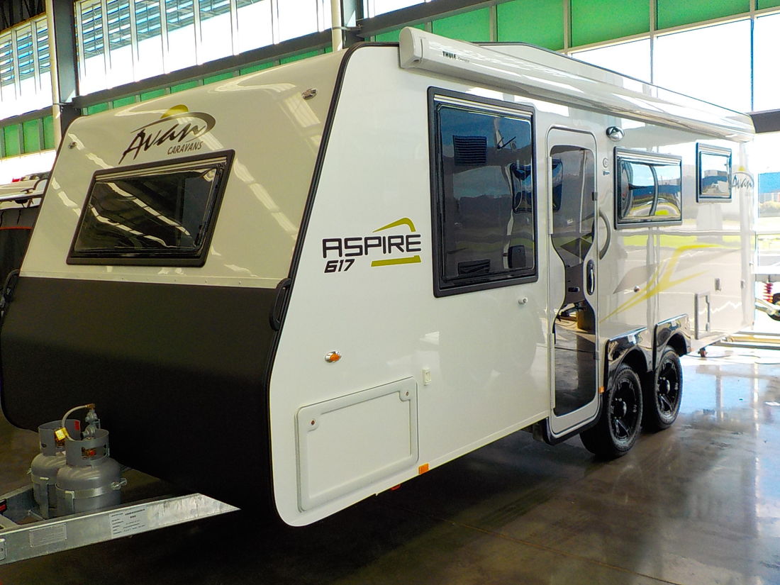 Avan Aspire 617 Triple Bunk Caravan Hire Geelong, Bellarine