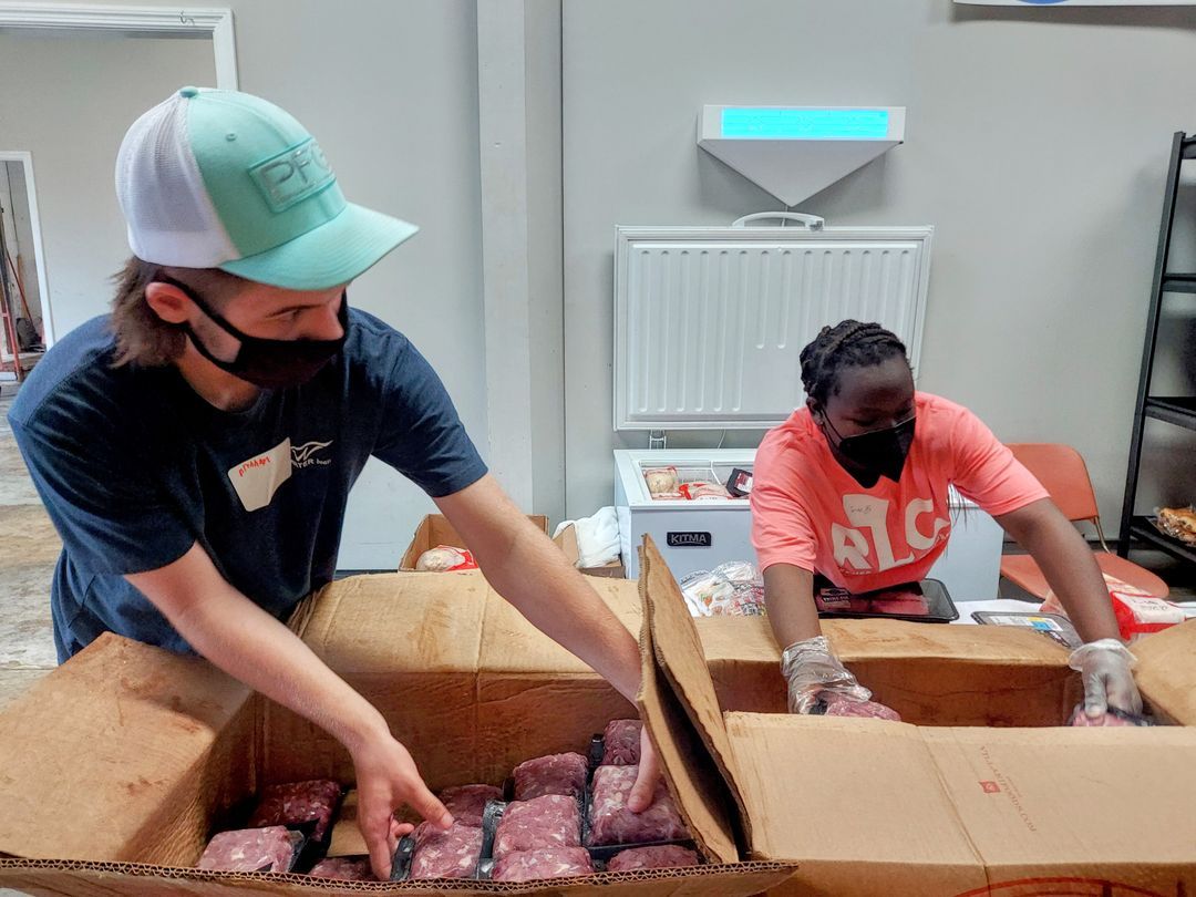 The Produce Box donates over 4,000 to First Fruit Ministries