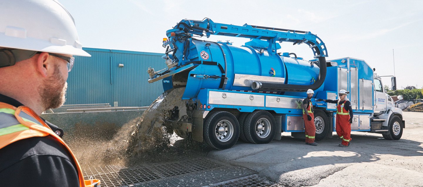 We've changed our operating name to OE Utility Services! Formerly, Ontario Excavac.