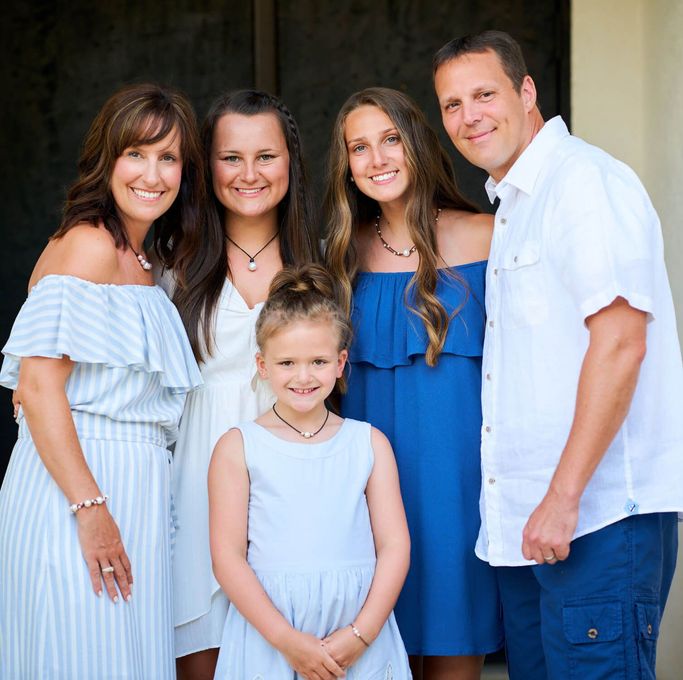 Sykes Funeral Home & Crematory Family Photo 01