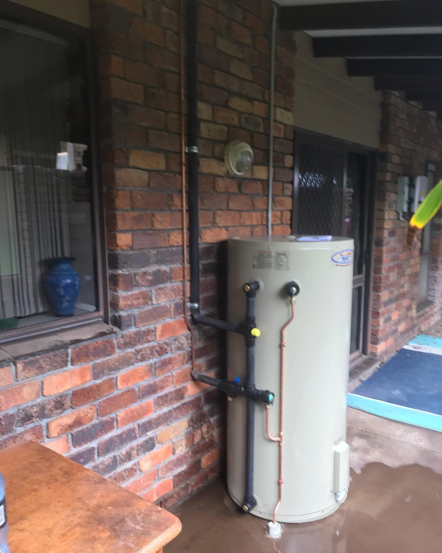 Hot Water Systems — Rossi Plumbing in Gold Coast, QLD