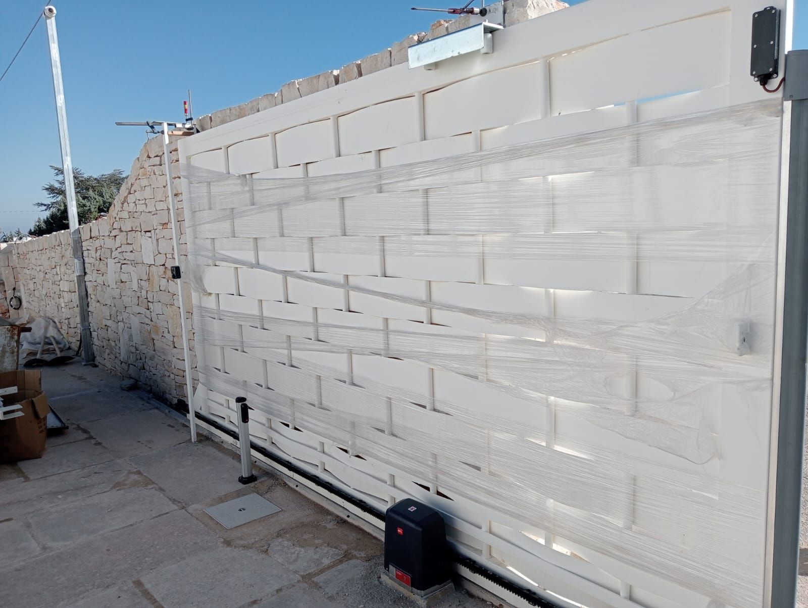 Installazione cancello