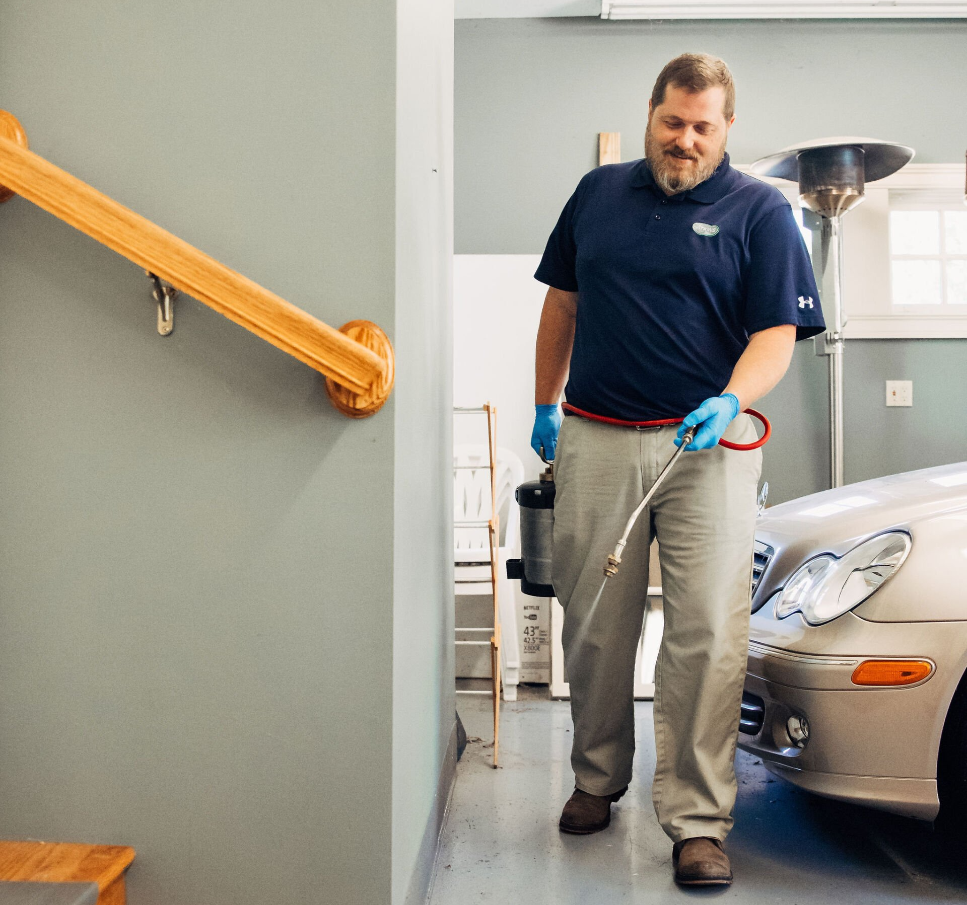 Atkins Can Spray for Pests in Your Jefferson City, MO Garage, Kitchen, Bedroom, Living Room & Outside.