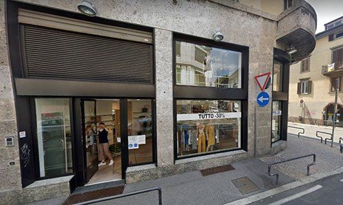 negozio di abbigliamento donna