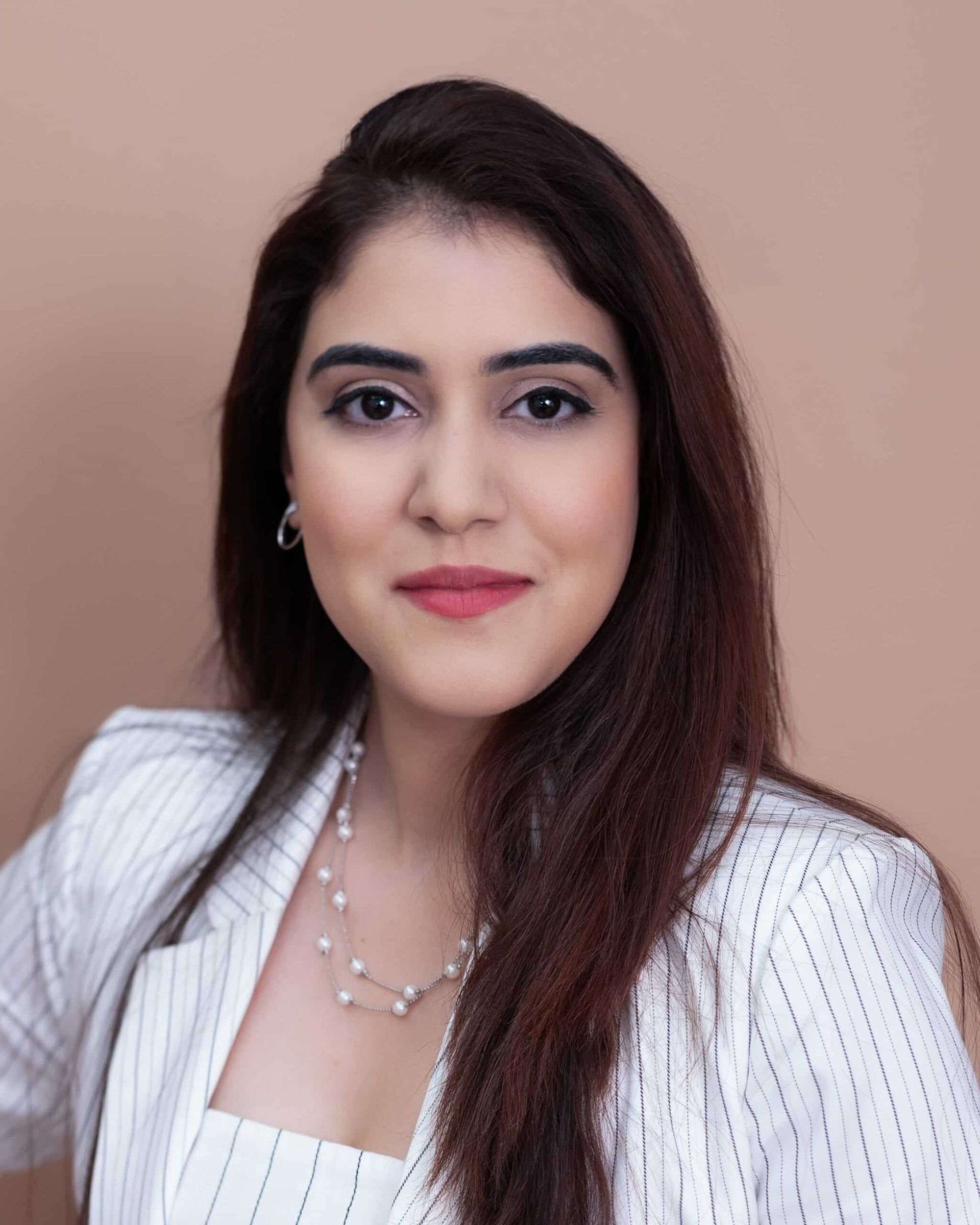 Santa Ana Headshots by Mahnaz Demehri | Art of Portraits