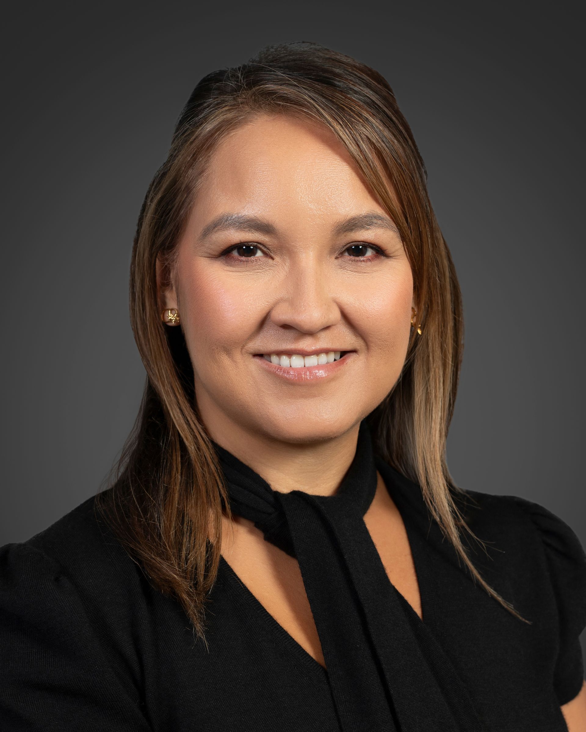 Professional headshots of team member at CDC INC, captured by Ron Dod at Art of Portraits.