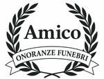 Logo dell'agenzia funebre Amico con corona d'alloro nera e nastro su sfondo bianco.