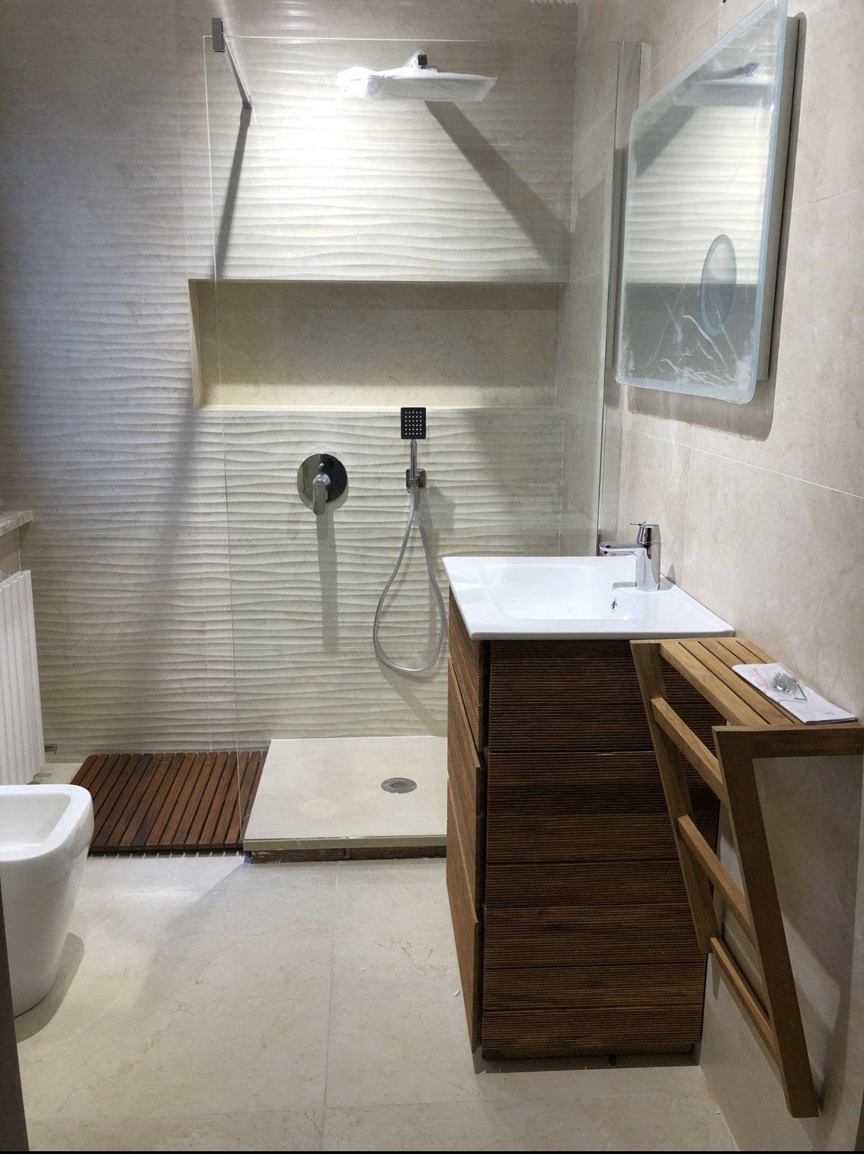 Ristrutturazione bagno eseguita a Roma da Gruppo Menichini Roma Ristrutturazione bagno a Roma