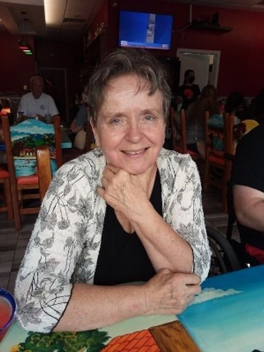 Elvira Moocz