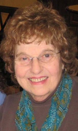 Alexandra Chase