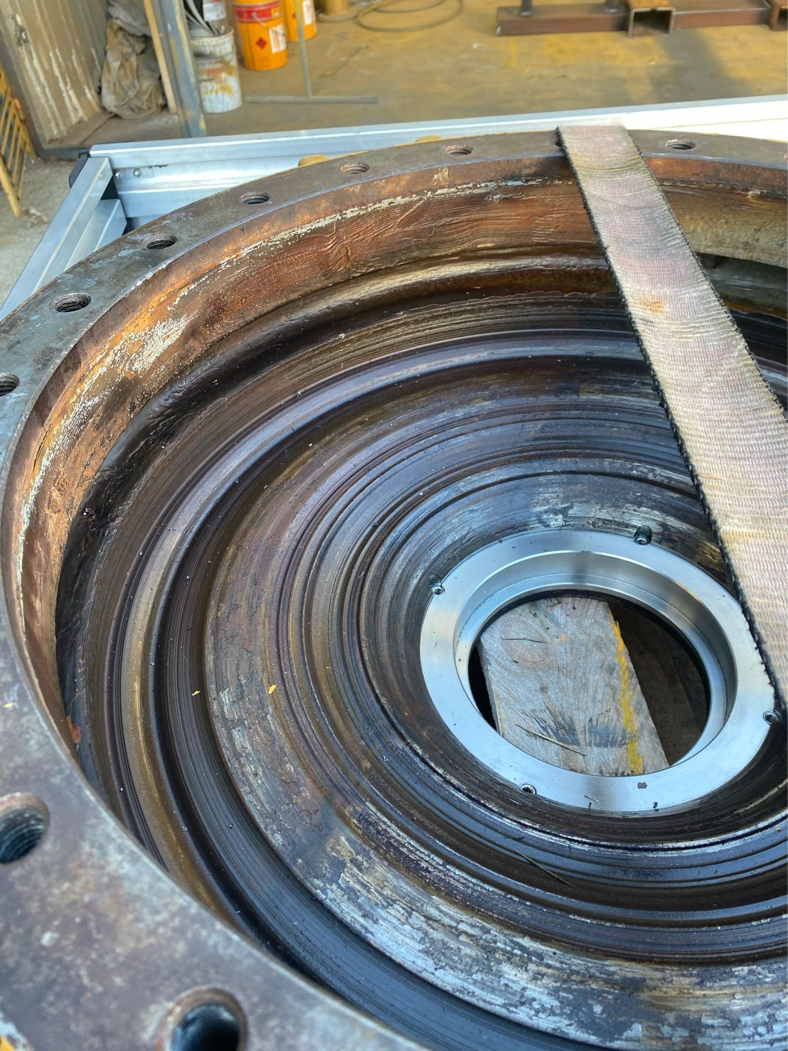 Due to a breakdown we were able to have a quick 48hr turn around for this 80/180 Pump volute, picked up from the client heavily worn and then refurbished with our Werkerr Wear FP and Wear L.
