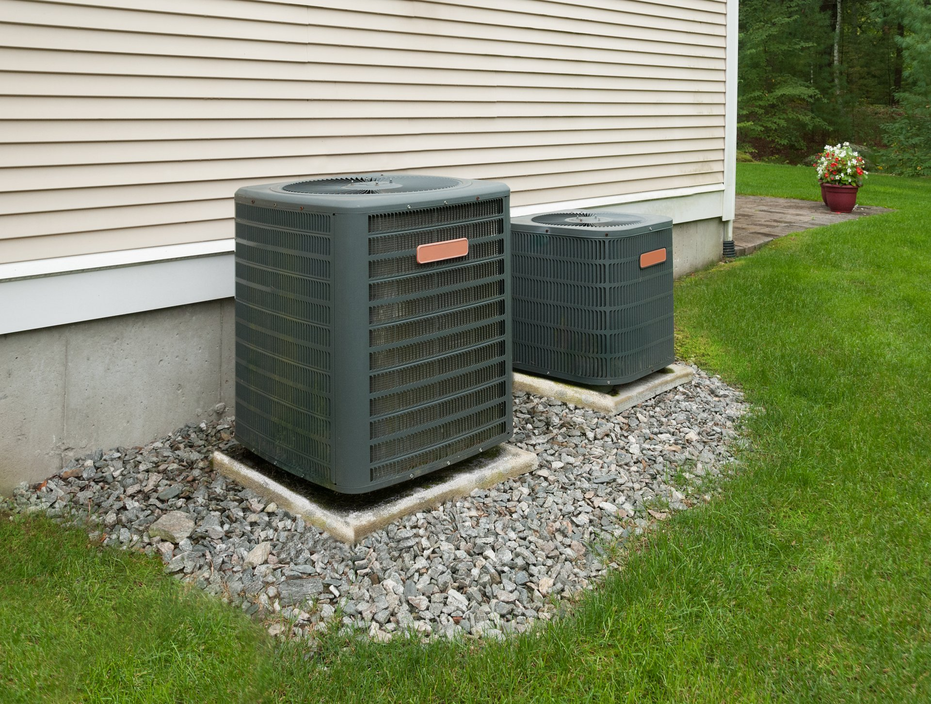 Clean home air conditioning units in Moberly, MO.