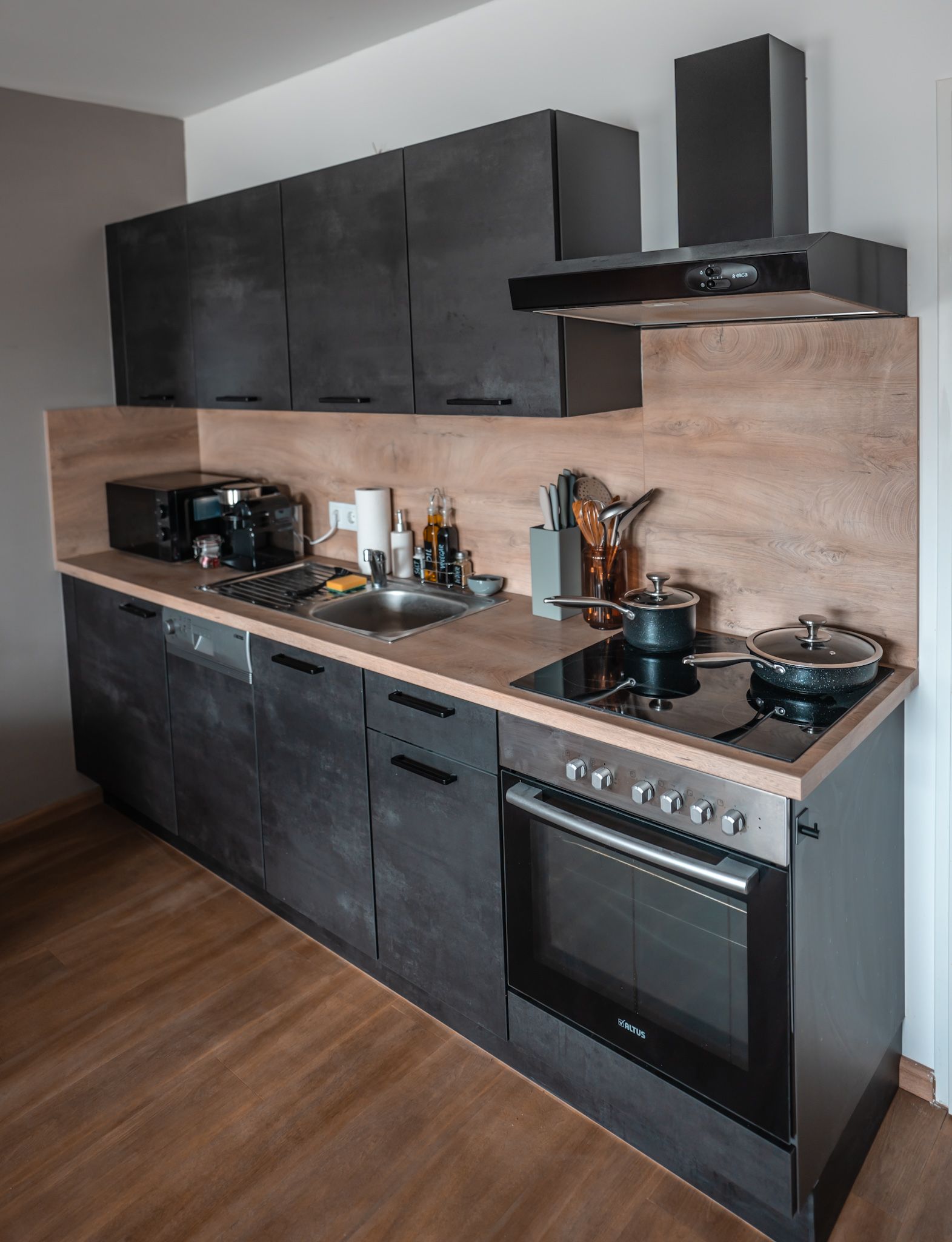Küche in Apartment bei Wohnbude in Wien