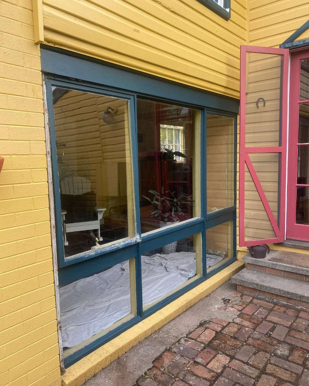 Shower Screens in Goulburn AJM Windows