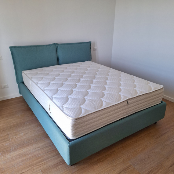 letto con contenitore e materasso manifattura falomo a cagliari da tronu arredamenti dal 1970