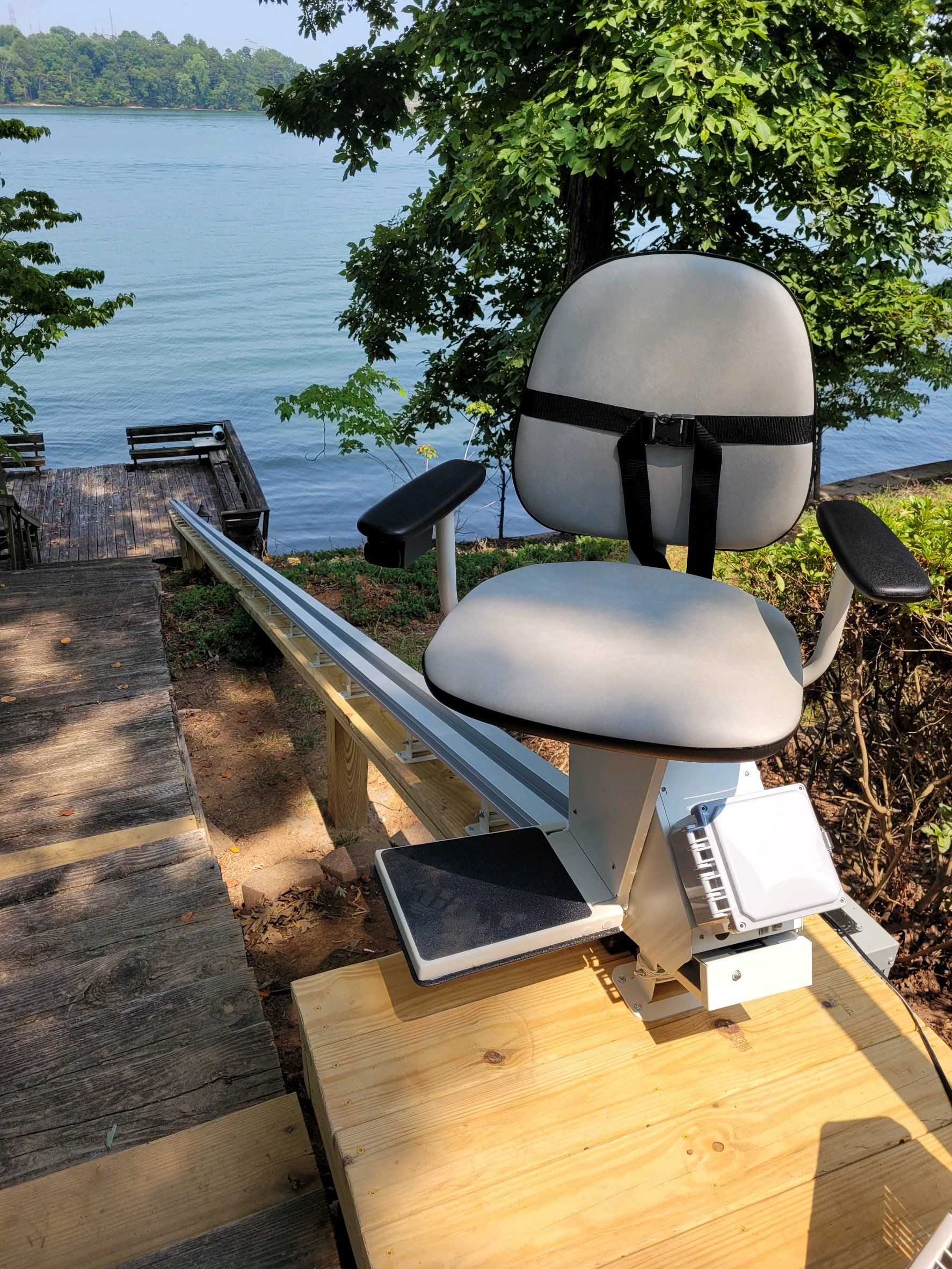 lake lift