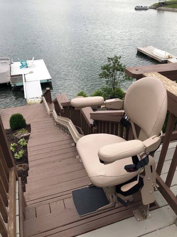 lake wheelchair lift