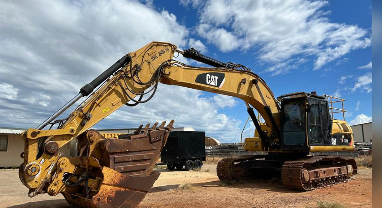 Excavator hire