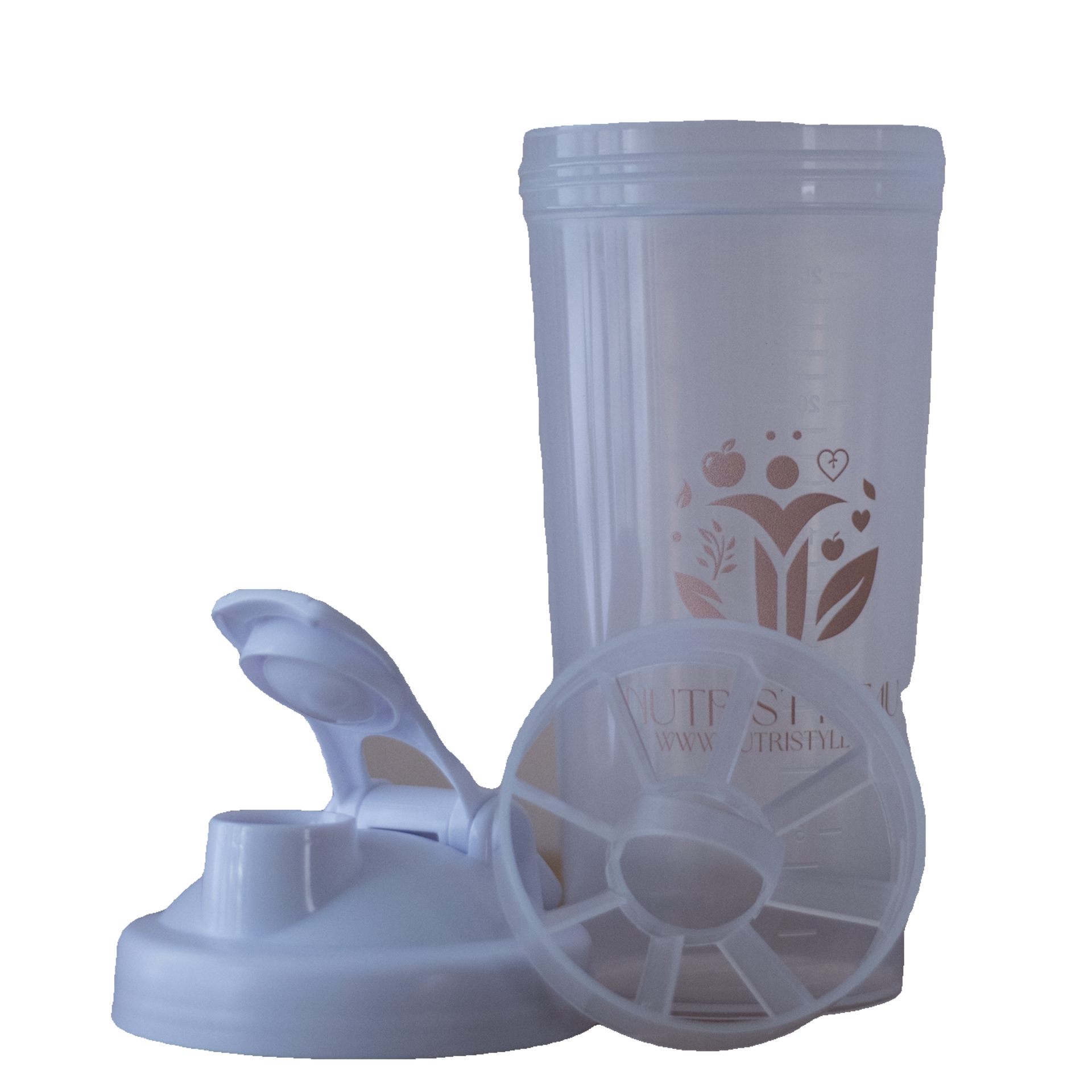 Transparante eiwitshaker met witte deksel en roze logo.