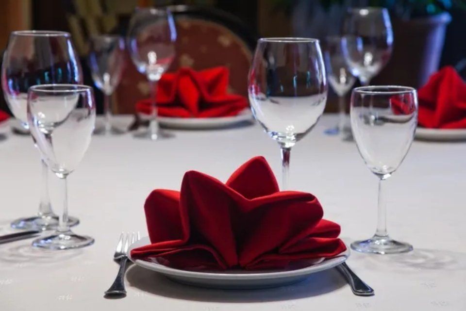 red polyester napkin