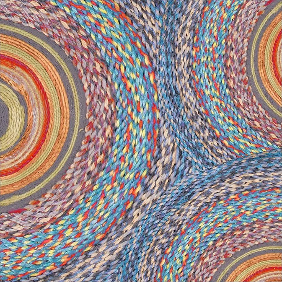 tablecloth with rainbow circle pattern