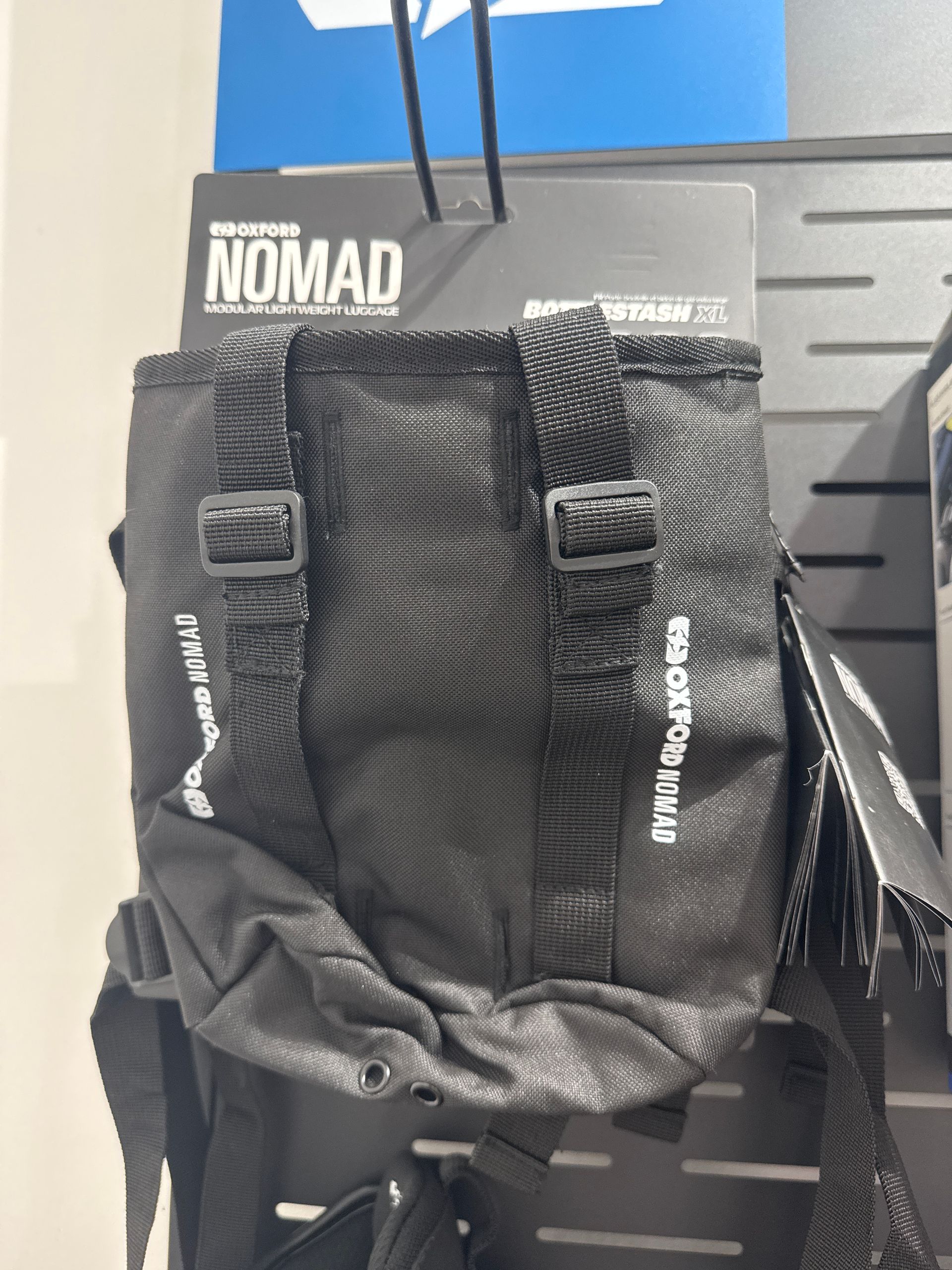 Oxford Nomad B2 Bottlestash