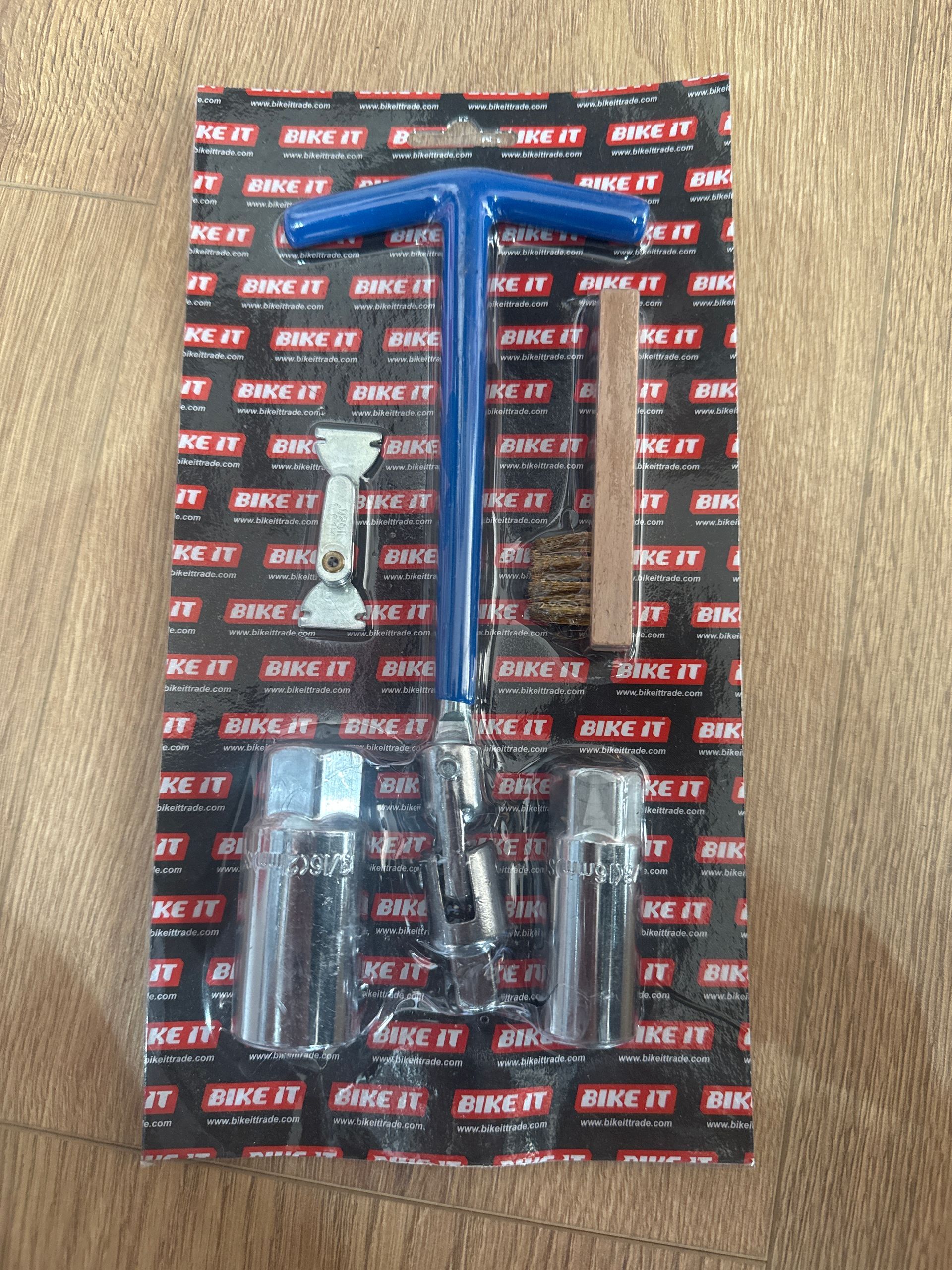 5pc Spark Plug Maintenance Set – Includes Brush & Gauge