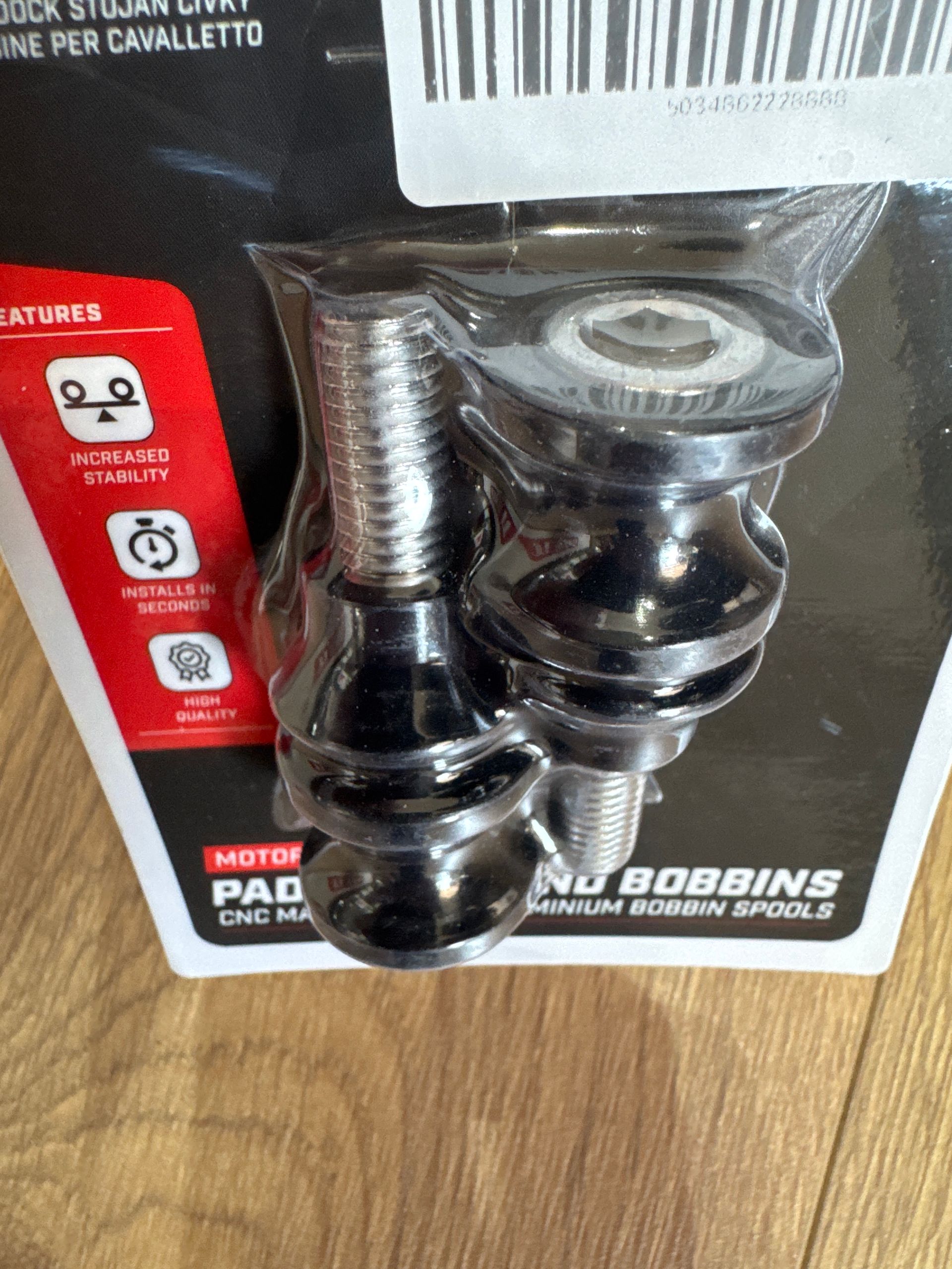 Bobbins Black 10mm 1.5 Pitch