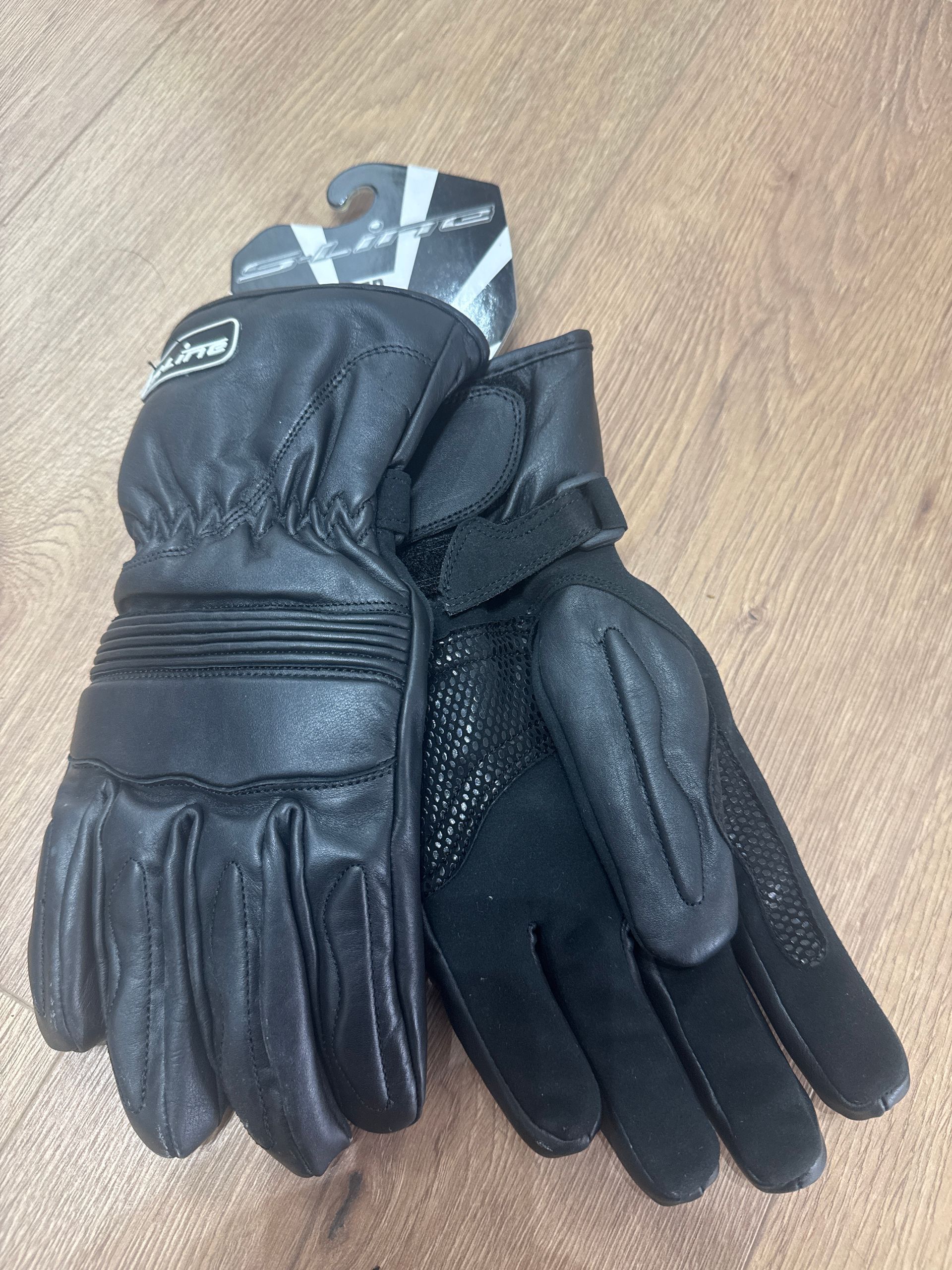 GLOVE BLACK LEATHER SMALL GAN820S