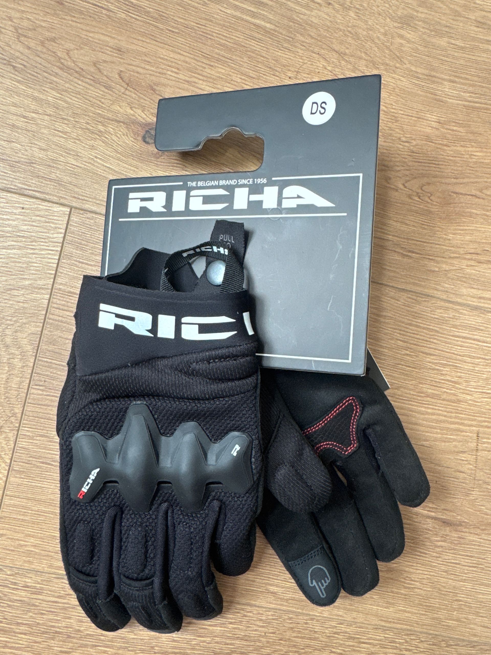 Richa Jetstream WP WMN BLK S