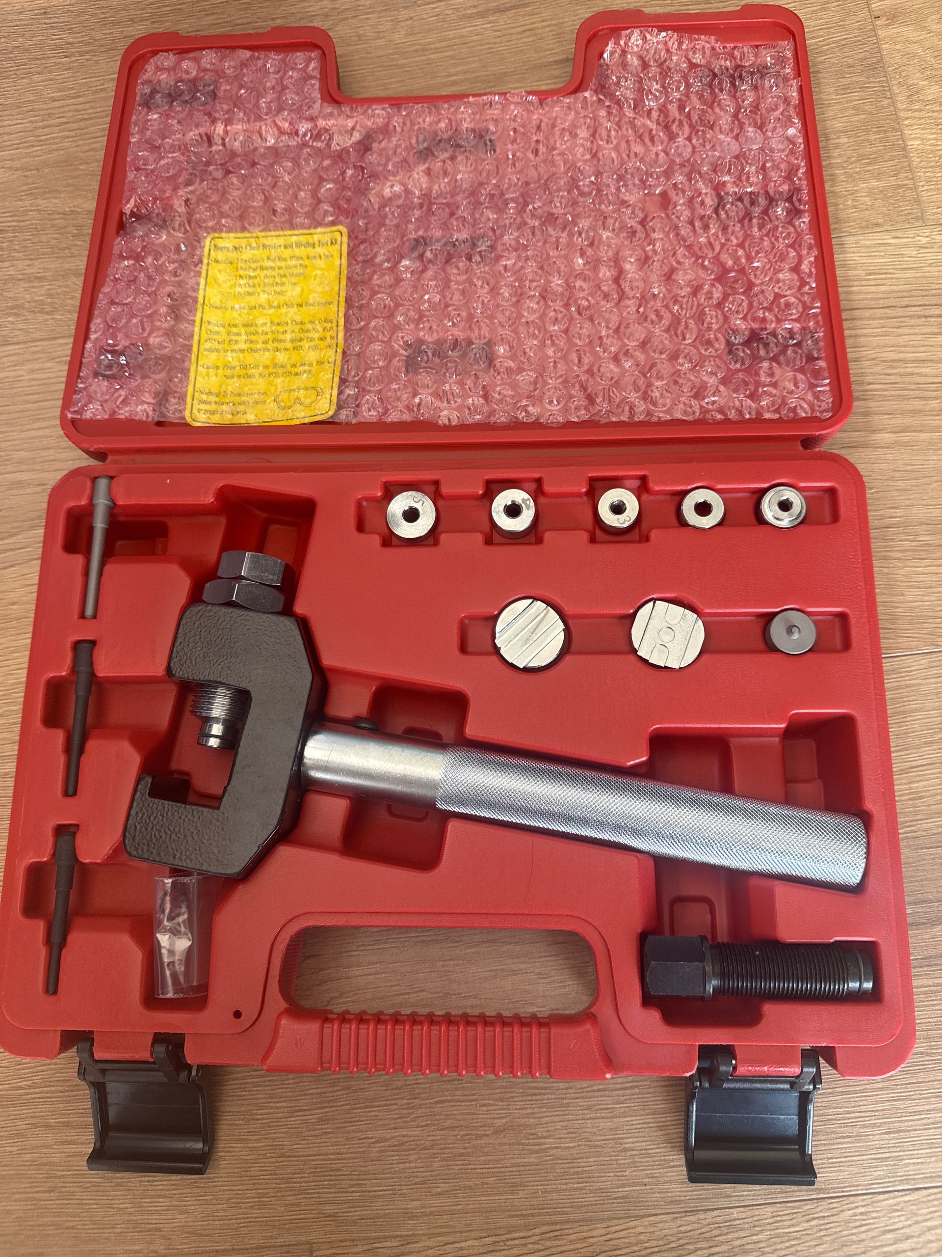 Heavy Duty Chain Breaker & Riveting Tool