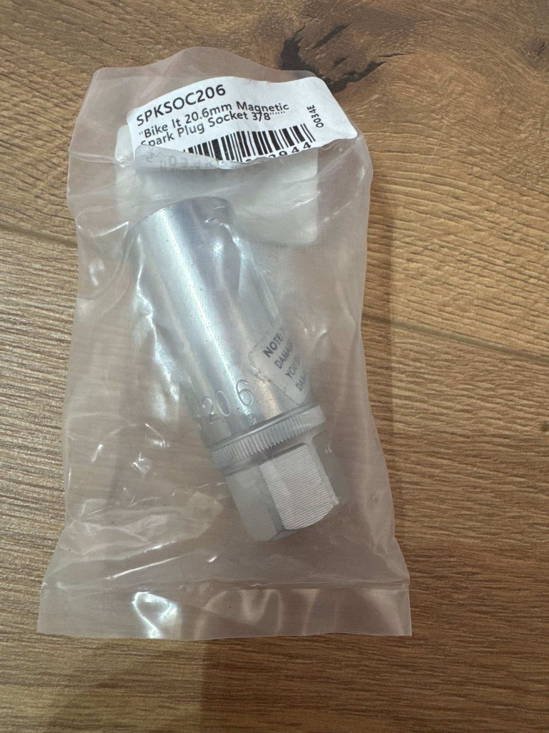 20.6mm Magnetic Spark Plug Socket 3/8