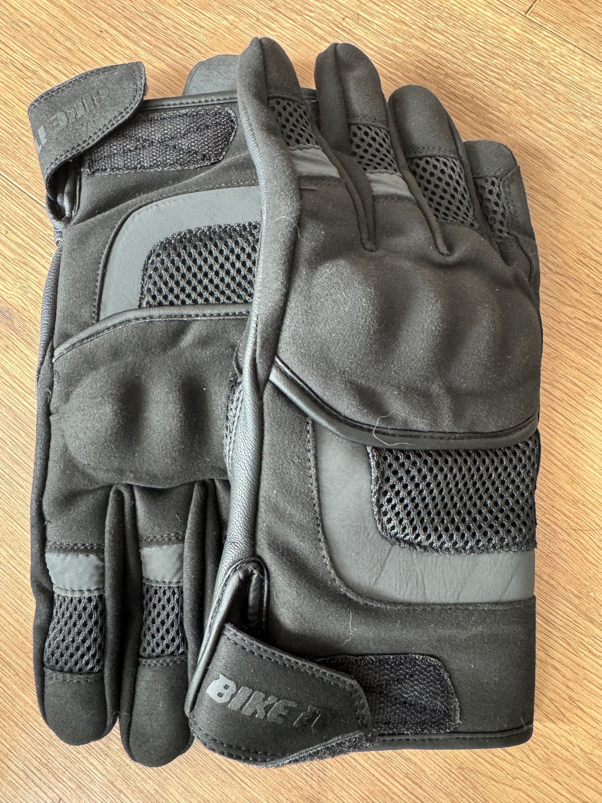 BikeIt Road Gloves All Black Sml