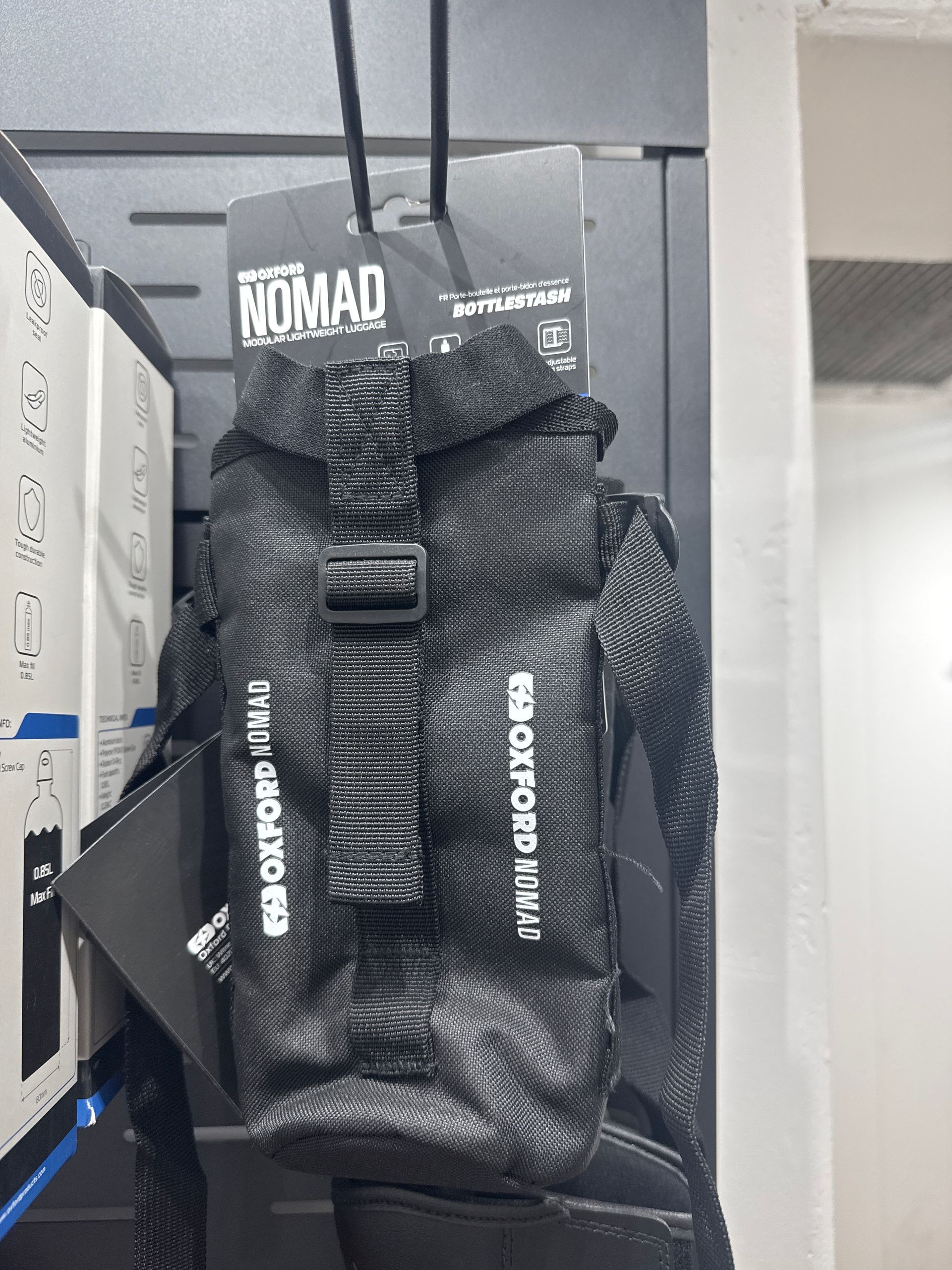 Oxford Nomad B1 Bottlestash