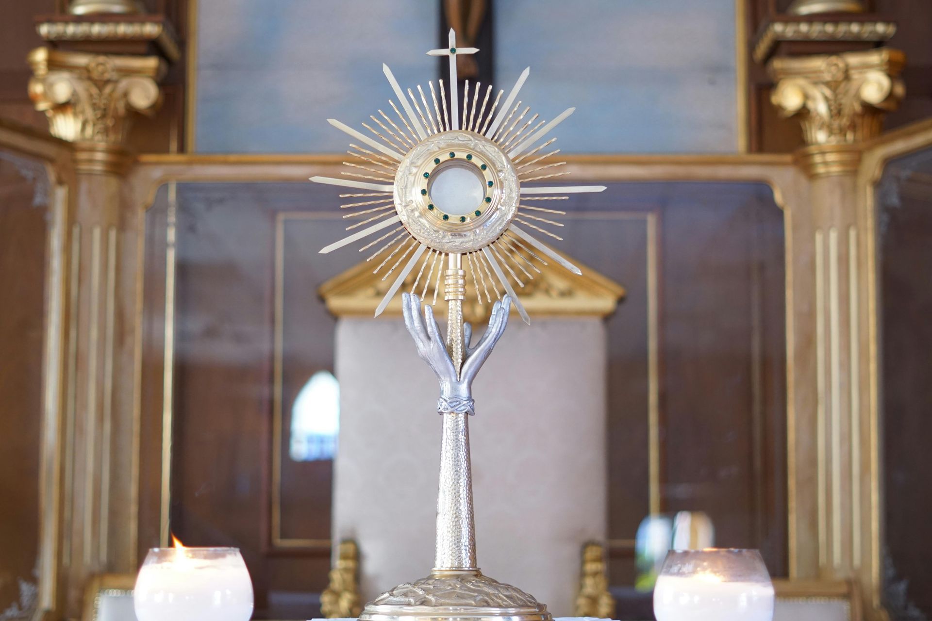 Parishioners gathered in quiet prayer before the Blessed Sacrament