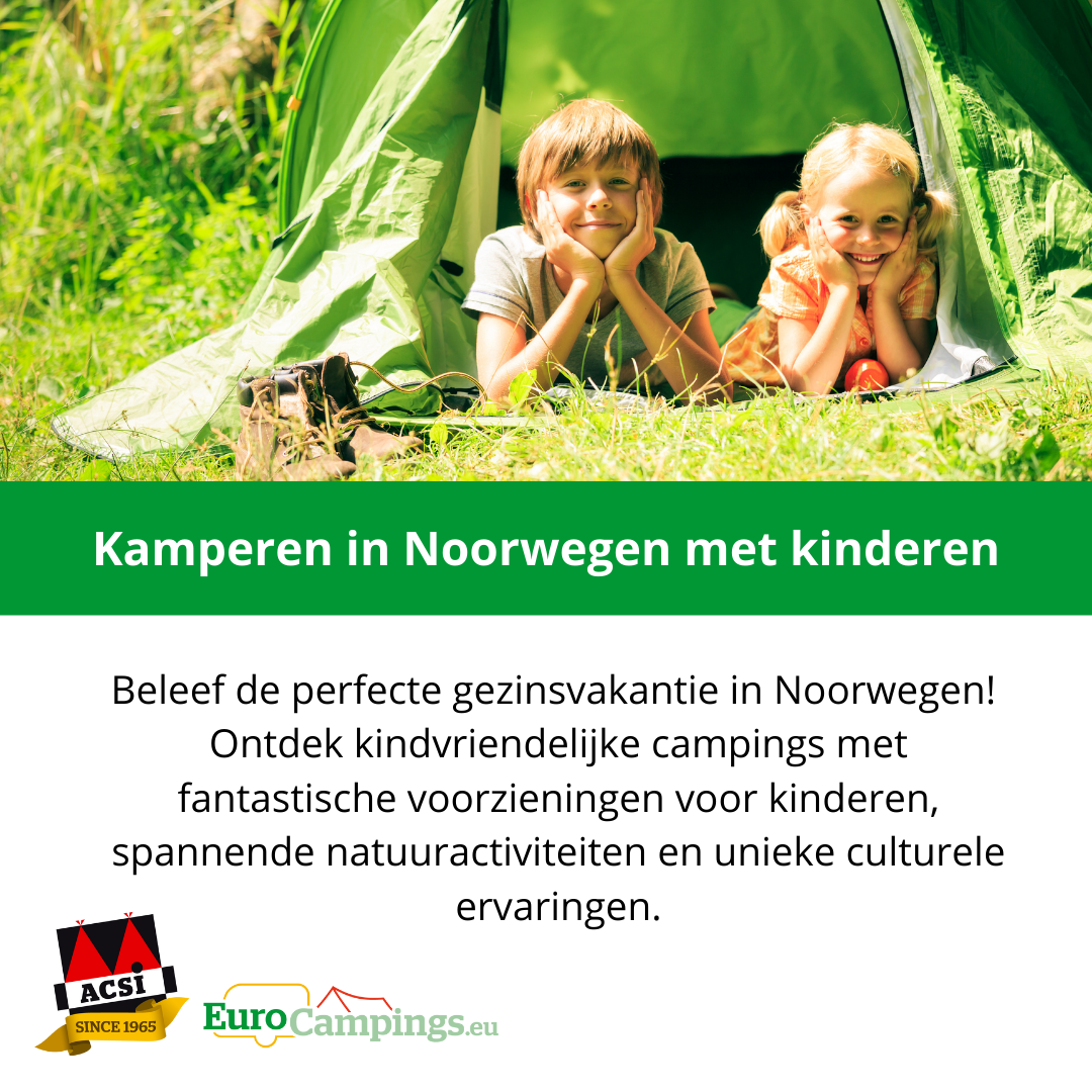 Twee kinderen liggen in een tent in het gras.
