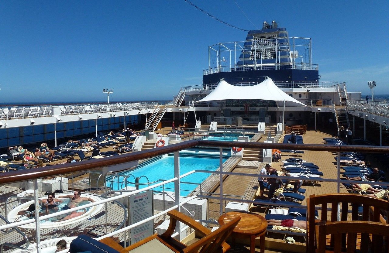 Cruise Noorwegen, zwembad