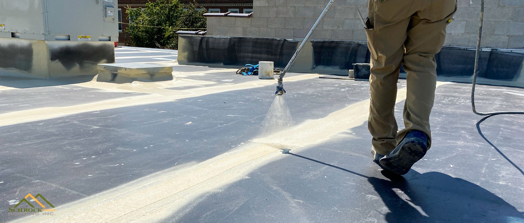 Flat roofing services in Montana
