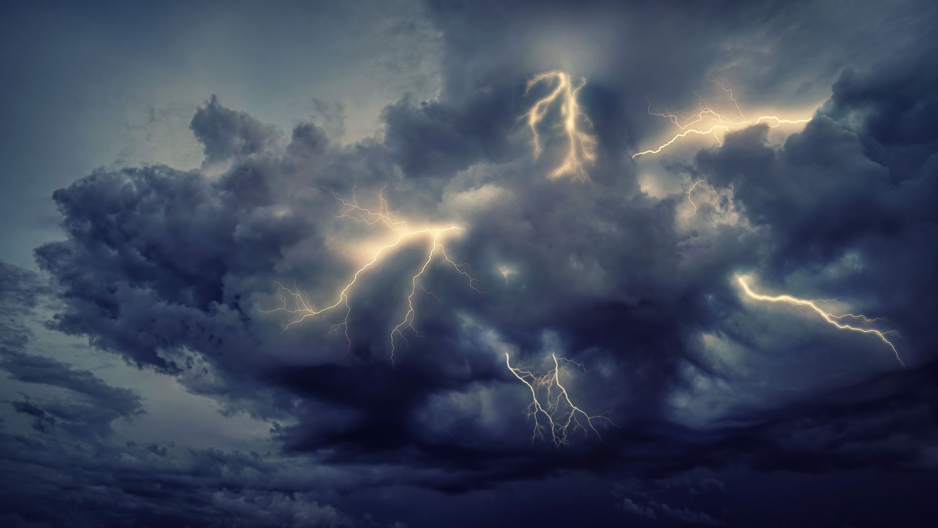 Lighting and dark clouds in a storm