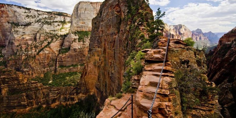 hiking in Utah
