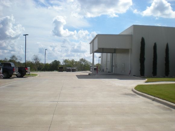 Concrete driveway for a commercial building